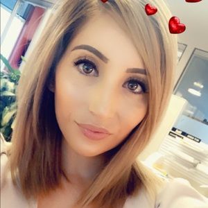 Meet your Posher, Alexa